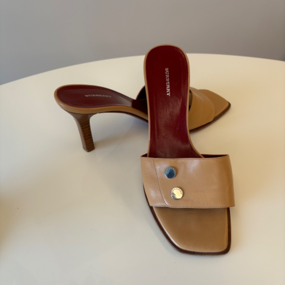 BURBERRY heel mule